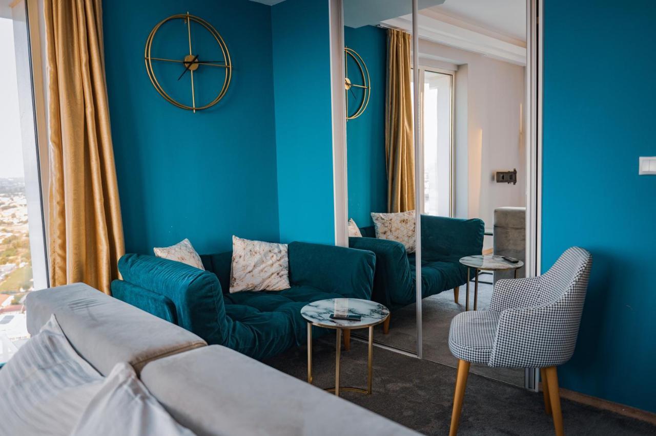 Sky Deluxe 3 Fitness & Spa Apartment Skopje Bagian luar foto