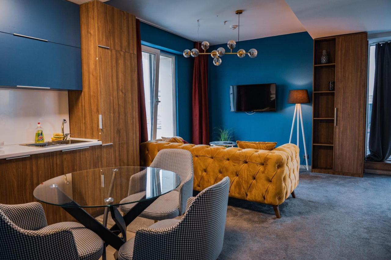 Sky Deluxe 3 Fitness & Spa Apartment Skopje Bagian luar foto